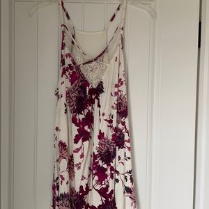 Maurice’s tank top